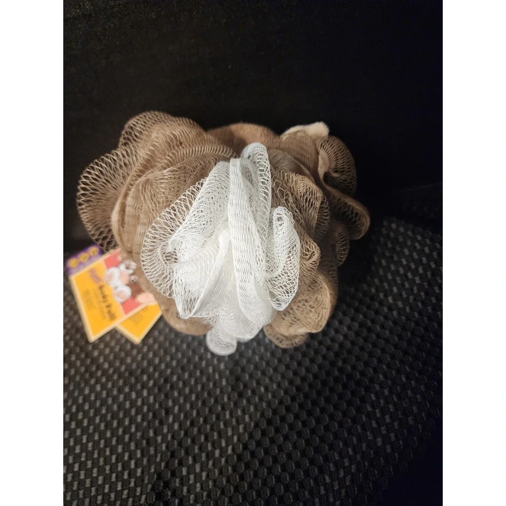 Mad Beauty Gremlins Gizmo Body Puff Shower Loofah Brown White New With Tags